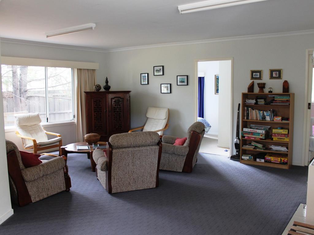 The Blue Shack Villa Coles Bay Room photo